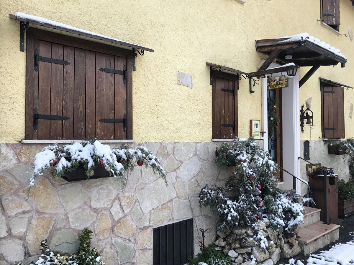 B&B Il Grottino Di Assergi Eksteriør bilde